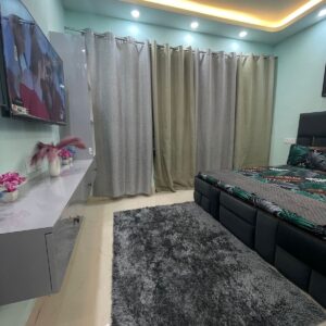 Gaur City Center CSS-33